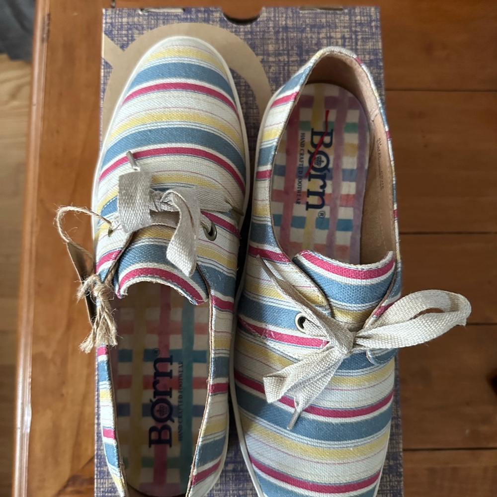 Brand new Born sneakers with tag. Size 8.